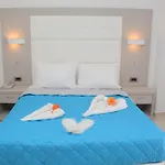 Angela Aparthotel