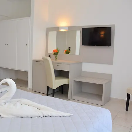 Aparthotel Angela 2*