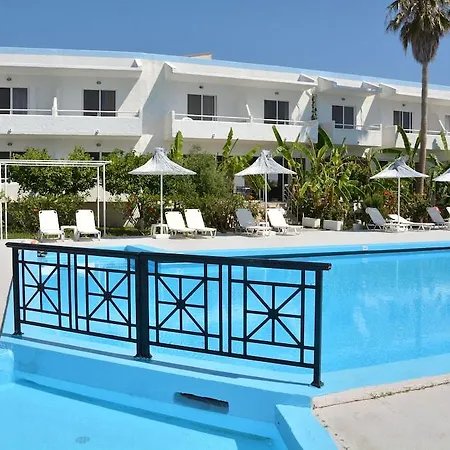 Angela Aparthotel