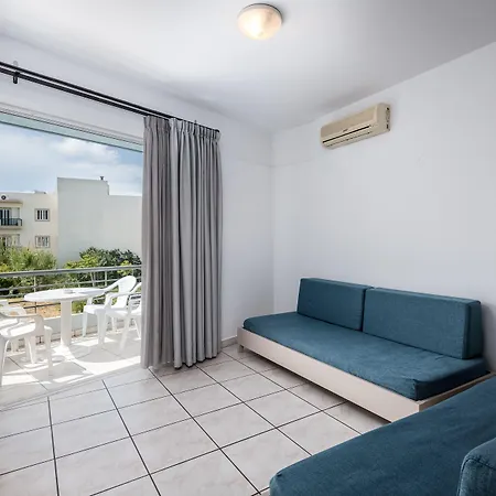 Lejlighedshotel Angela 4*