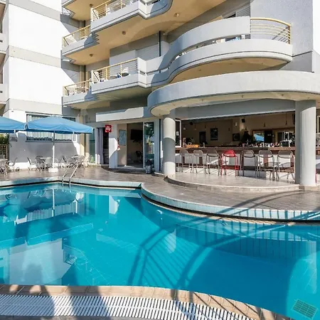 Angela Apartmanhotel 3*