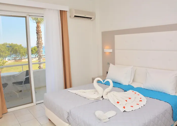 Apartahotel Angela Cos