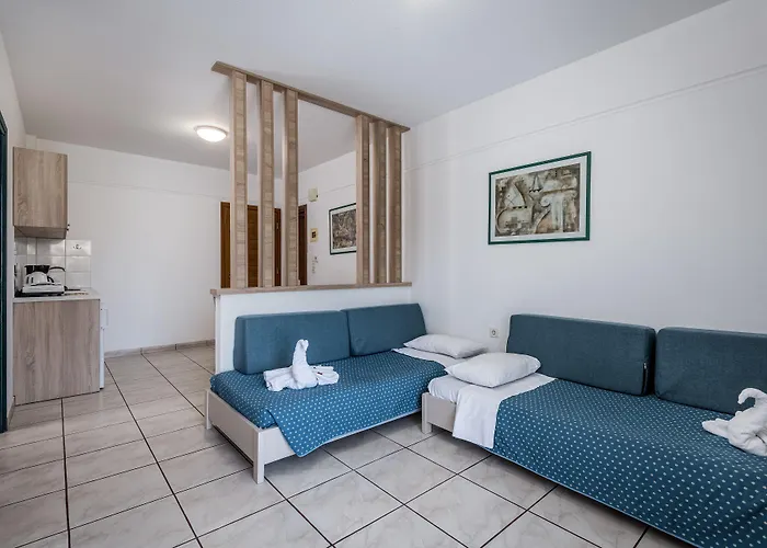 Appart hôtel Angela 4*